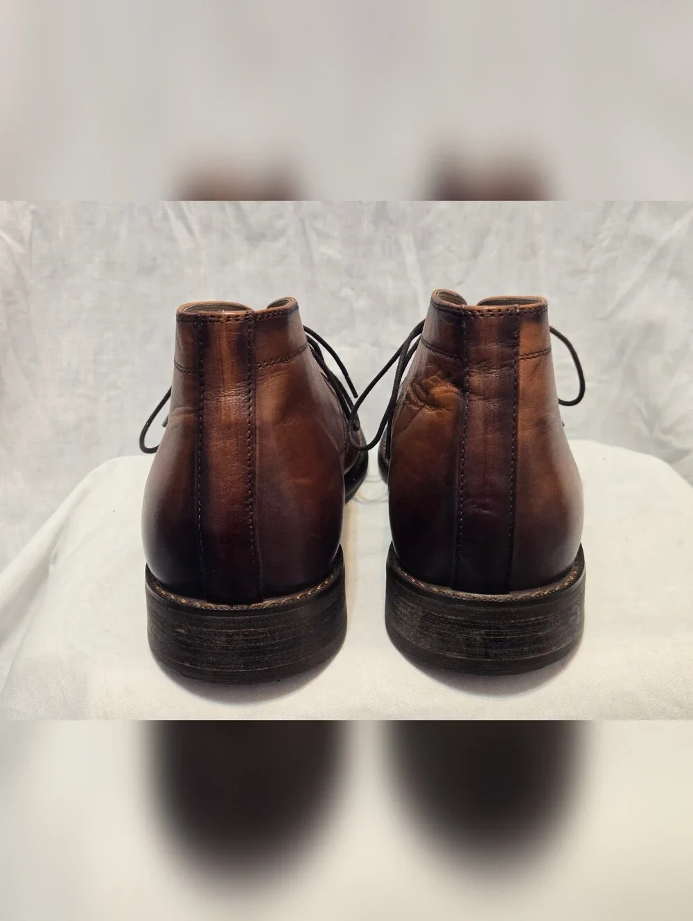 La Milano Raymond Glen Leather Chukka Shoe/Cognac Mens 11 M /B51800 MSRP $80